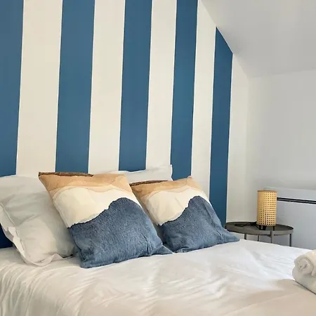 L'Artiste En Duplex Apartment Nevers Exterior photo